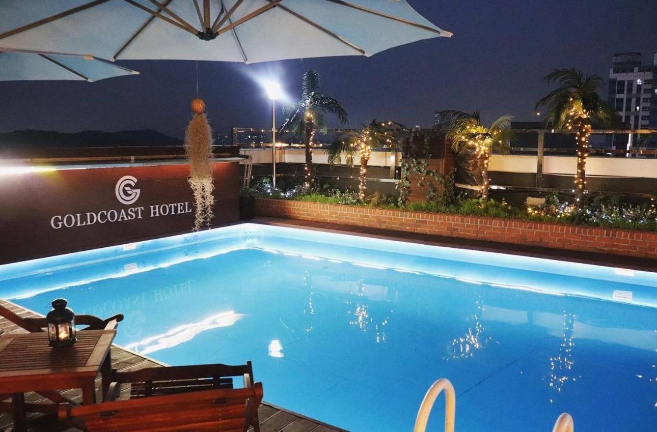 Gold Coast Hotel Инчон Екстериор снимка